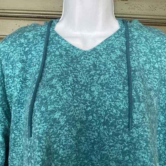 NWOT Athleta Hoodie - Picture 3 of 5